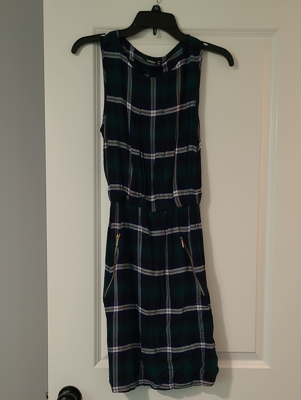 Plaid Sleeveless Shift Dress - Navy Green